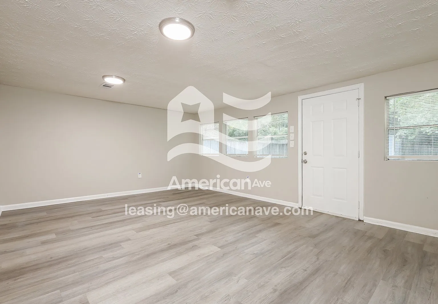 3 bed, 1.0 bath, 1440 sqft, $1,135 — Photo 4