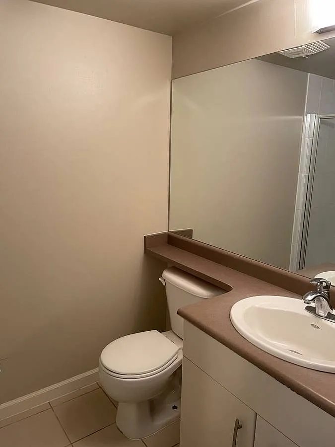 1 bed, 450 sqft, $1,350 — Photo 3