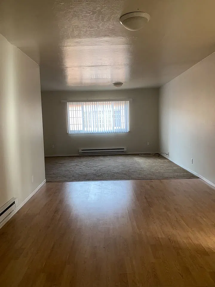 1 bed, 700 sqft, $1,950 — Photo 2