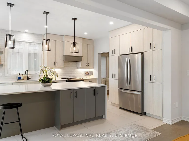 20 Myrtle St — Photo 11