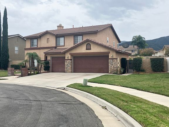 5th image of 870 Moyano Cir