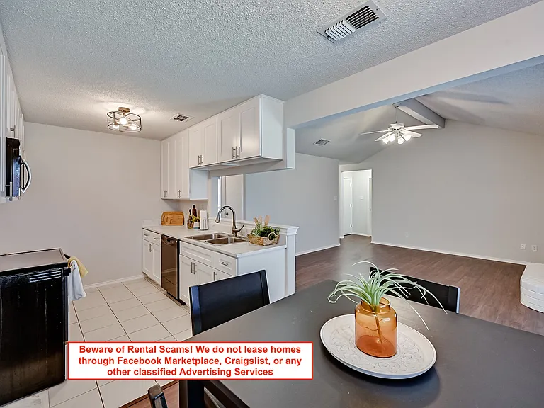 832 Blue Ridge Dr — Photo 9