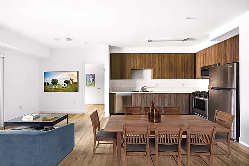 Floor plan 301