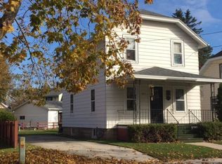 3211 Monroe St, Two Rivers, WI 54241
