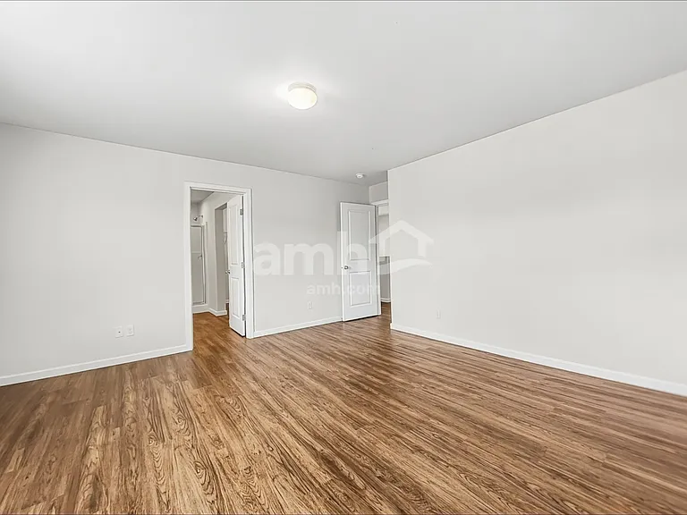 18960 112th Avenue Ct E — Photo 11