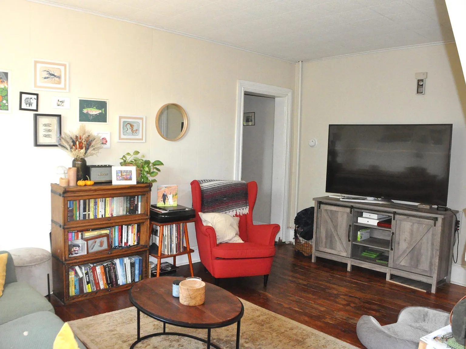 2 bed, 1100 sqft, $2,000 — Photo 4