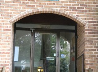 1932 Tall Oaks Dr APT 1A, Aurora, IL 60505