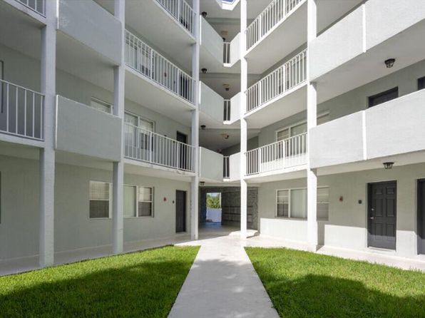 2708 Vandiver Dr APT 7C
