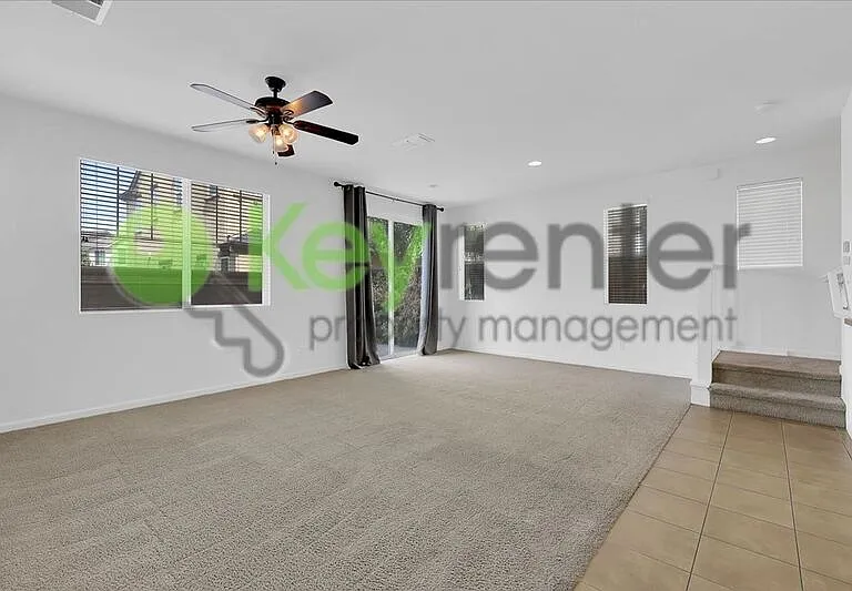 1104 Impressionist Loop — Photo 3