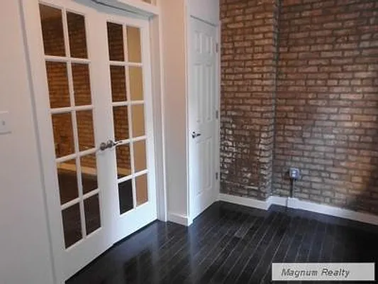 Rented by Magnum Realty Holdings, LLC | media 32