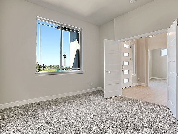 4th image of 6805 232nd Ave E #Vyxy3z