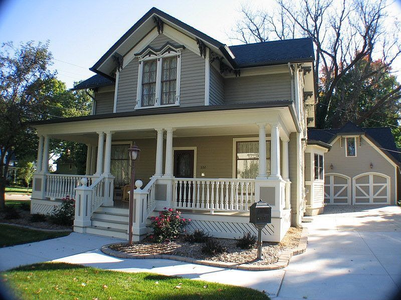 220 NORTH WING STREET