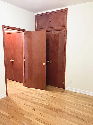 Rented by Elbe Real Estate Inc | media 6