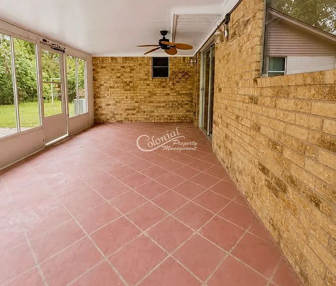 1512 S Ws Young Dr — Photo 10