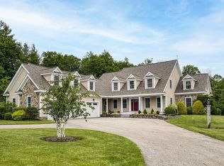 17 Winslow Drive, Atkinson, NH 03811