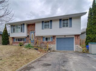 18 Gilston Pkwy, Brant, ON N3L 3K6