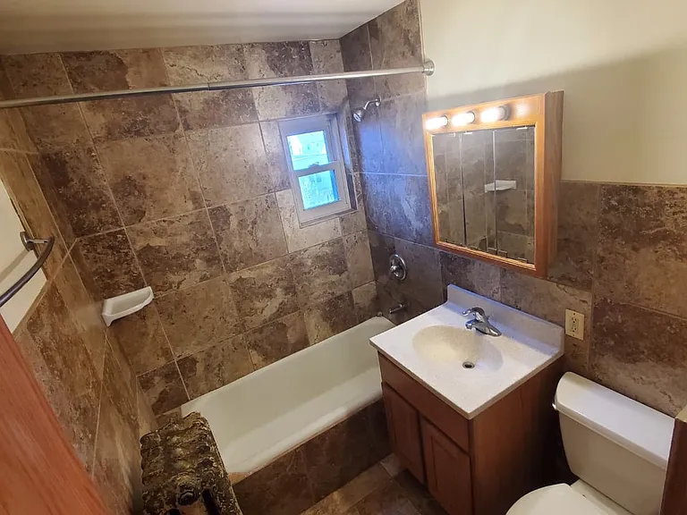 2507 N Humboldt Ave #7 — Photo 2