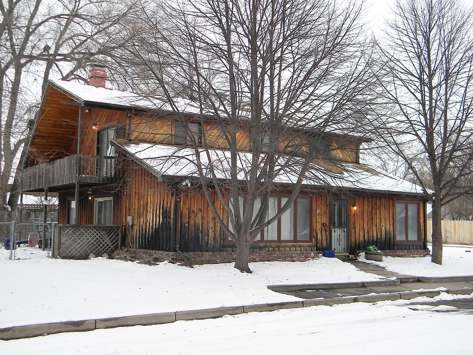 1st image of 639 E Gordon St