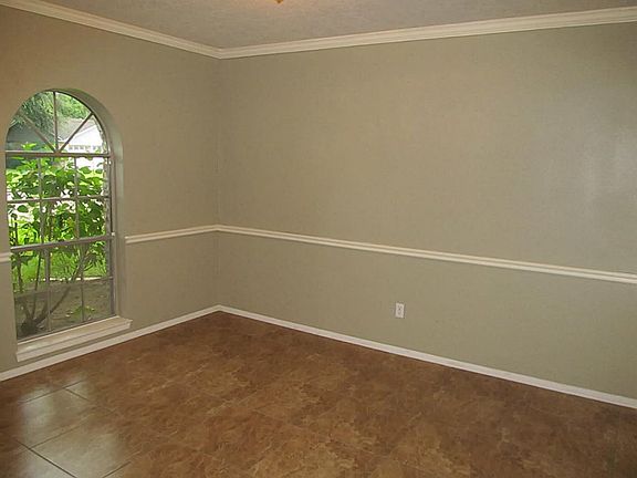 4th image of 11939 Dorrance Ln