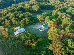532 N 600 East Rd, Herrick, IL 62431