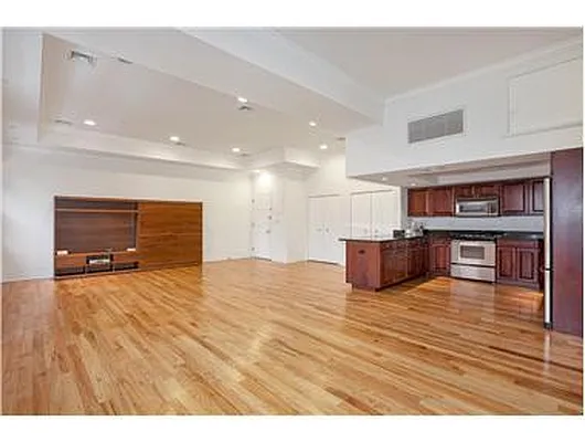 Rented by Douglas Elliman | media 2