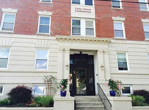 1st image of 35 Tudor St APT 2
