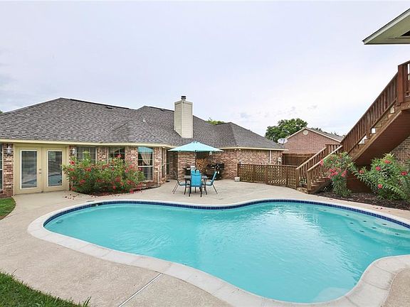 4th image of this home