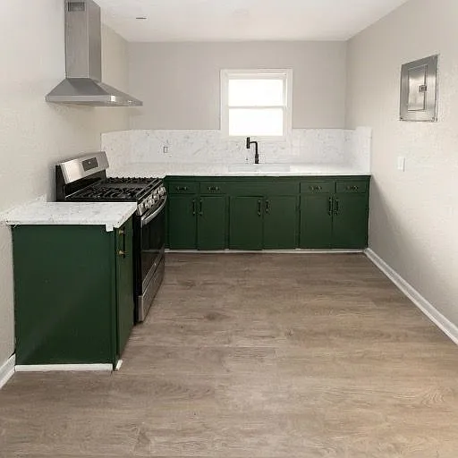 4609 Moravian Dr — Photo 3
