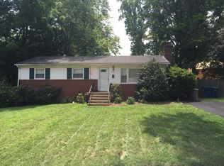 6607 Rockmont Ct, Falls Church, VA