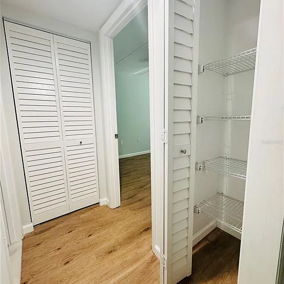 203 Meadow Ln — Photo 11
