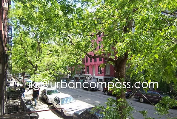 Rented by Compass | media 29