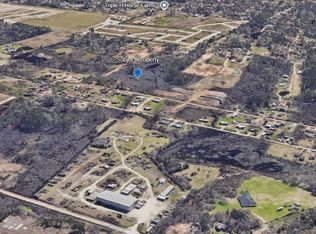 Simmons Dr, Conroe, TX 77385