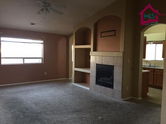 2nd image of 5915 Moon View Dr