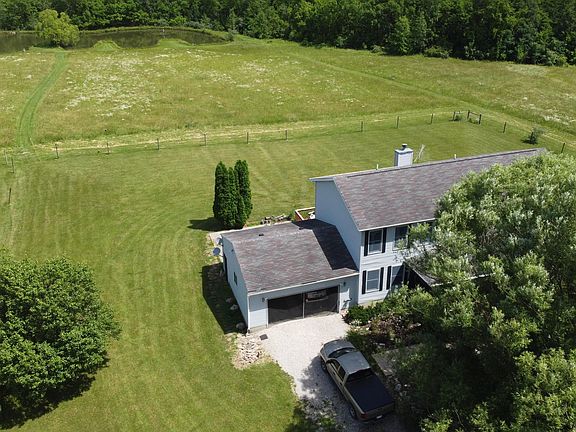 5th image of 19360 NW Parkway Dr