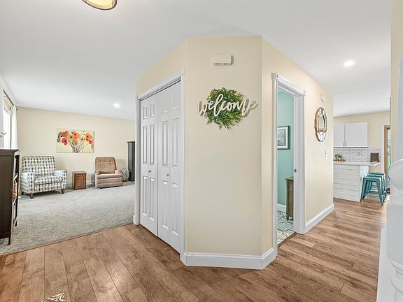 4th image of 1209 W Dove Cir