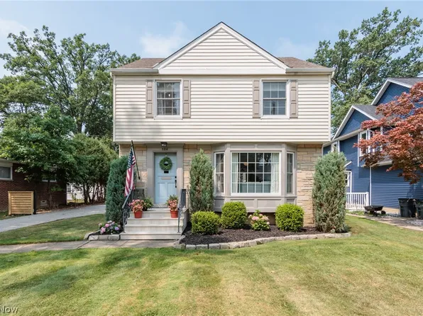 504 Columbia Rd, Bay Village, OH 44140