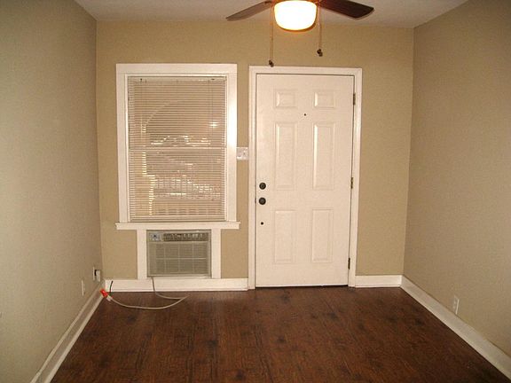 2nd image of 1217 G St APT B