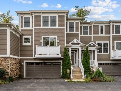 828 Chestnut St, Deerfield, IL, 60015