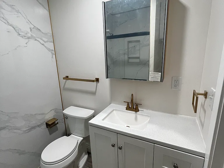 1111 14th St NW #604 — Photo 3