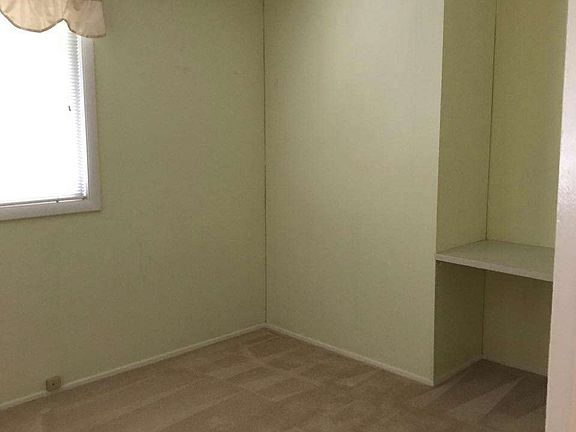 2nd image of 13 Holly Ln