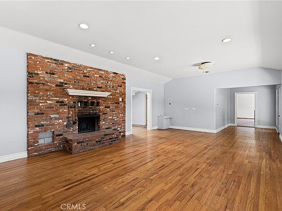 3rd image of 5403 Shirley Ave
