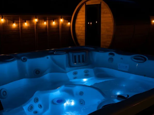 1220 E Rockwell St, Arlington Heights, IL 60005