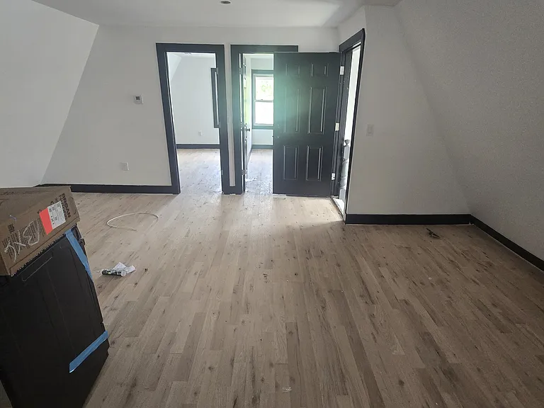 459 S 14th St #G3 — Photo 11