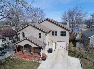 27312 Long Lake Rd, Wind Lake, WI 53185