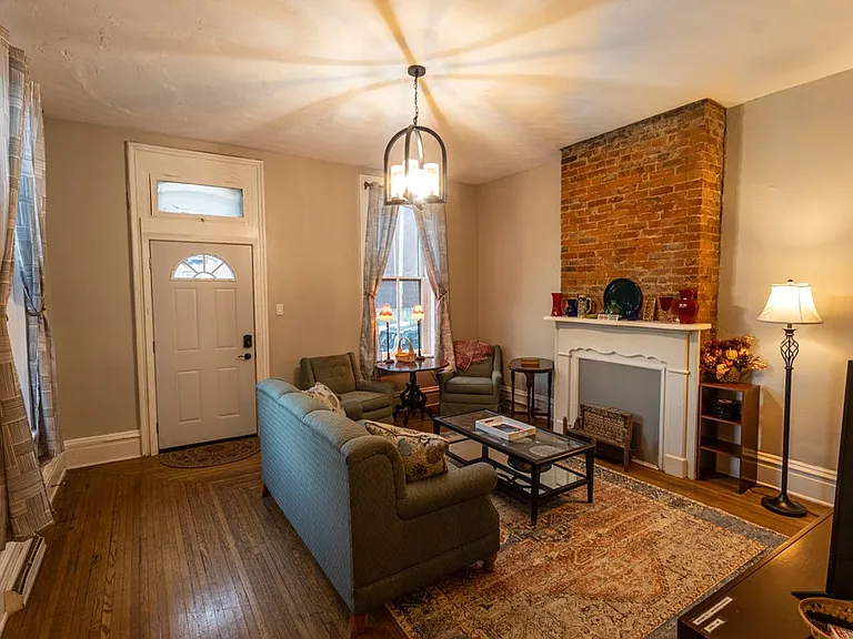 2232 Eoff St — Photo 3