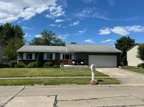 8608 Stonewall Dr, Indianapolis, IN 46231