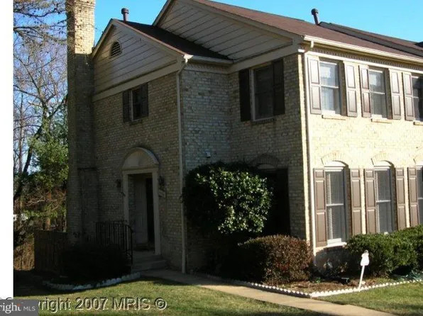 5194 Kimscott Ct, Annandale, VA 22003