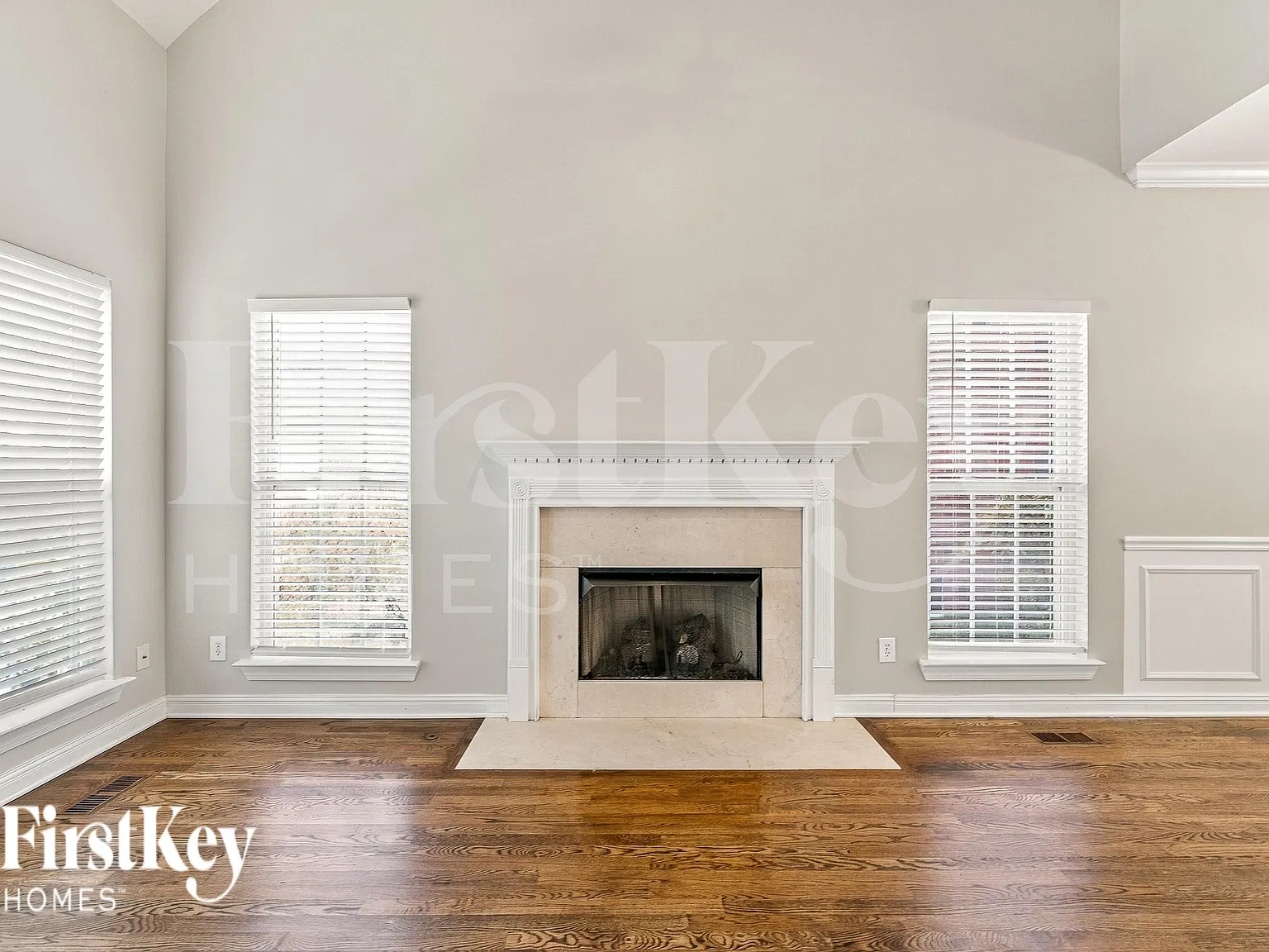 3 bed, 2.5 bath, 1685 sqft, $2,445 — Photo 3
