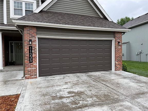 3rd image of 11235 N Belleview Ave