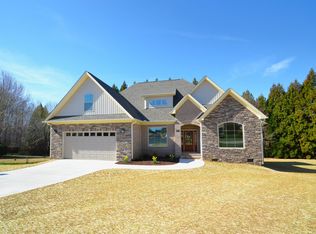 409 Shadow Oak Ct, Boiling Springs, SC 29316